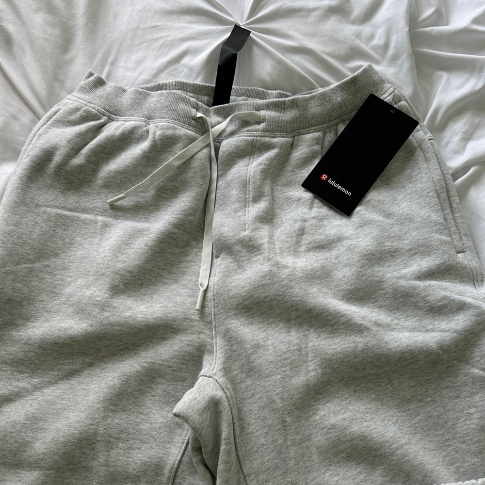 lululemon athletica Men's Light Gray Sweat Joggers with Drawstring